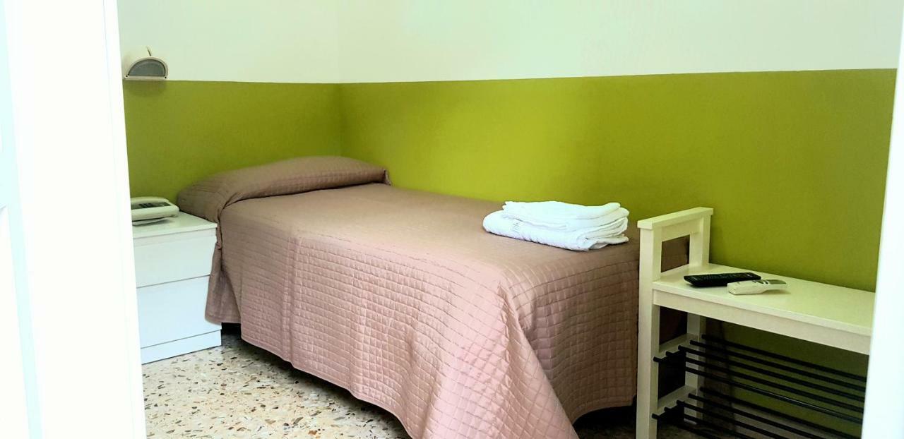 Hotel Villa Alberta B&B Cesenatico Eksteriør billede
